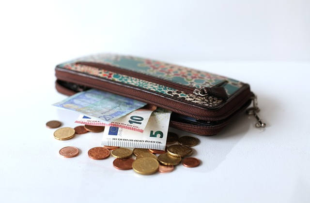 Wurde das Portemonnaie veloren, sollten zunächst sämtliche Karten gesperrt werden.
